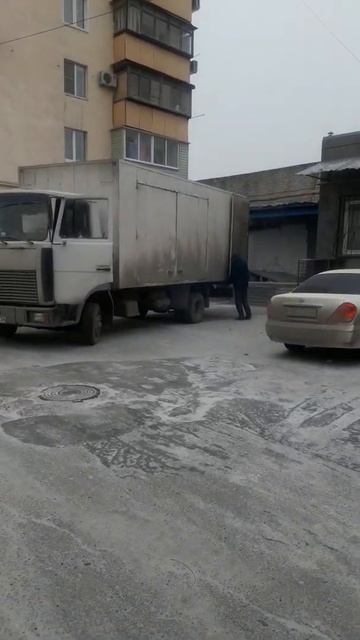 Магазин " Сатурн " Волжский смотреть онлайн