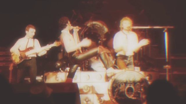 Queen - ‘39 (Live in Newcastle, 1979) - [Remaster Sample] смотреть онлайн