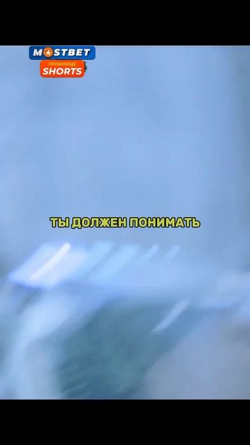 На девушку-космонавта напал инопланетный пришелец😰 #фильм #сериал #кино смотреть онлайн