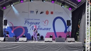 "А мне бы петь и танцевать", исп. Лилия Малахова. Семейный пикник, г. Тула. 6 июля 2024 г.