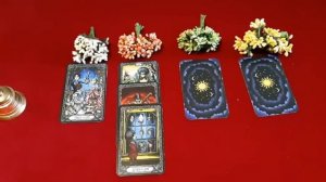 Таро расклад, Что он задумал Какие будут действия Гадание на Таро он-лайн/Тиана таро