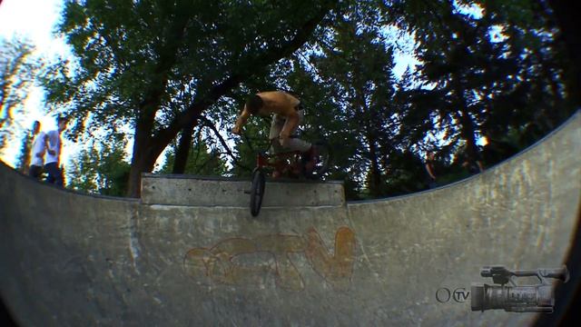 Charles Kakuska spring mix tape смотреть онлайн