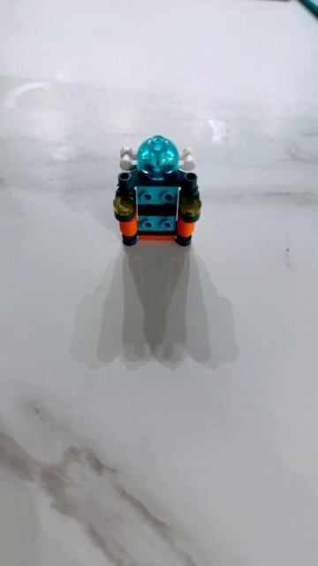 мини подводная лодка (на пульте) из Лего!!!! смотреть онлайн