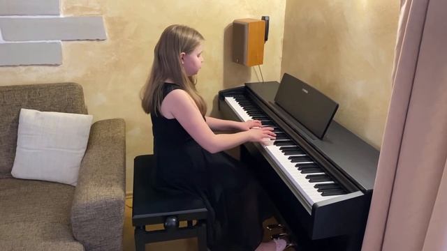 Mariliis Ruus - "Signals from Space" смотреть онлайн