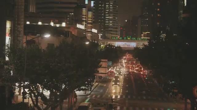 HSBC IMW 3 min смотреть онлайн