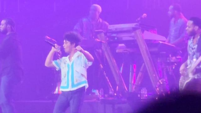 FINESSE | BRUNO MARS PHILIPPINES 2023 смотреть онлайн