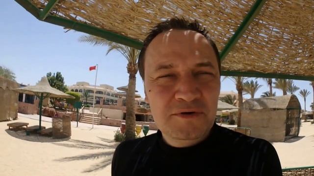 2018.06.23. - Pláž (blíží se oběd) | Flamenco Beach & Resort (Marsa Alam) смотреть онлайн