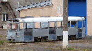 необычный трамвай желтый .уфимское трамвайное депо 2( за гдк) 15 10 2023  уфа проспект октября