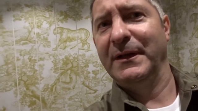 Dior at Alto by San Carlo meal on Selfridge's rooftop смотреть онлайн