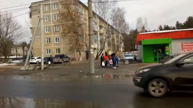 Иду из магнита в пятерочку. смотреть онлайн