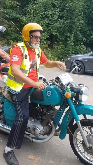 Советский мотопутешественник Алексей Иванович в городе Борисоглебск 16.07.22 смотреть онлайн