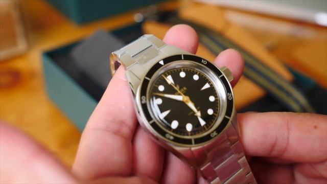 Lorier Neptune 3 BlackGilt unboxing B-Roll