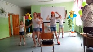 Флешмоб на закрытие лагеря *Звездный*