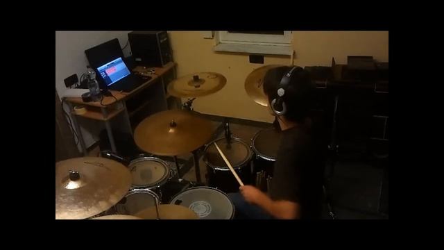 Helder - 30 Seconds To Mars - Closer To The Edge (Drum Cover) смотреть онлайн