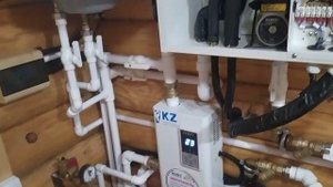 Тепловой насос воздух-вода инверторного типа, с компрессором EVI,  нагрев воды летом.