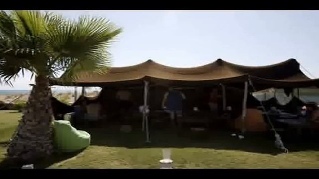 Saturn Palace Hotel смотреть онлайн