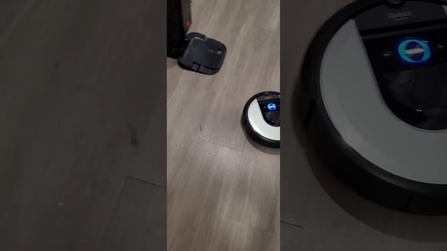 Maxc-2020 irobot roomba i6 Plus working condition смотреть онлайн