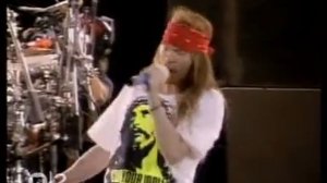 Guns N' Roses - Knocking On Heaven's Doors (video).mpg