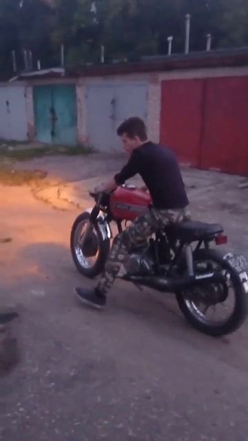 Кафе Рейсер из хлама своими руками резонаторы ИЖ Юпитер тюнинг Cafe racer custom #62fb #shorts