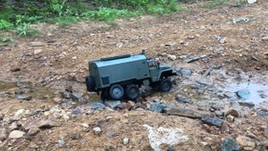 Урал на радио управлении  езда по грязи  (WPL B36 Урал 1/16 2,4 г 6WD р/у )