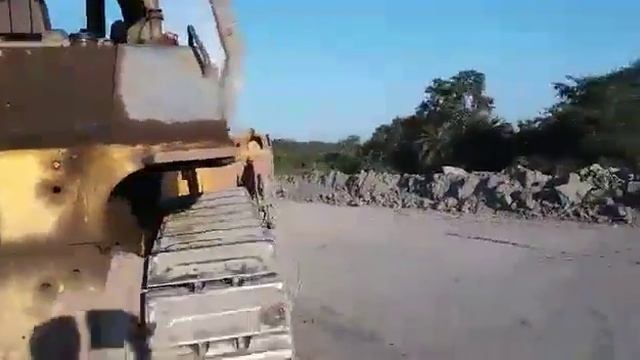 Bull Dozer Komatsu D155 смотреть онлайн