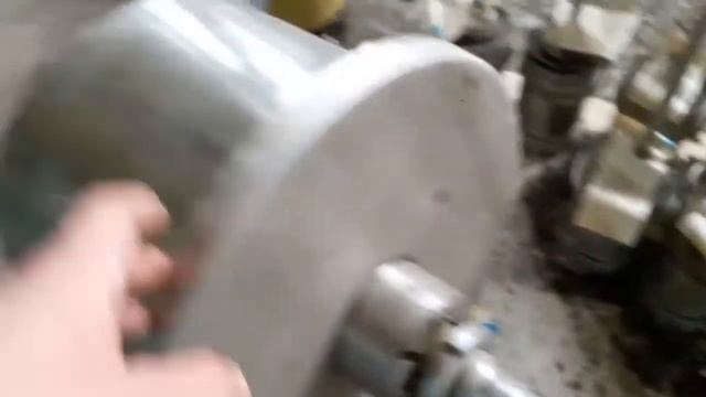 НЕЛЕГАЛЬНО ПРОБРАЛИСЬ НА ЗАВОД  ИГРАЕМ В ПРЯДКИ С ОХРАННОЙ!