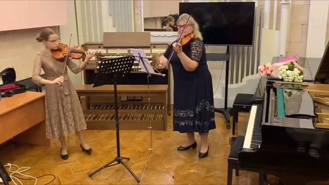 Ж. Леклер. Гавот. Исп. Мария Прокопьева и Е. Бокарева. Учитель и ученик.