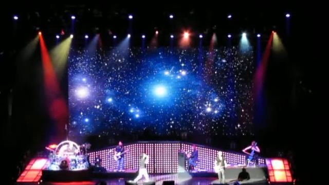 Train - "Drops Of Jupiter" (Seattle 9/13/2011) смотреть онлайн