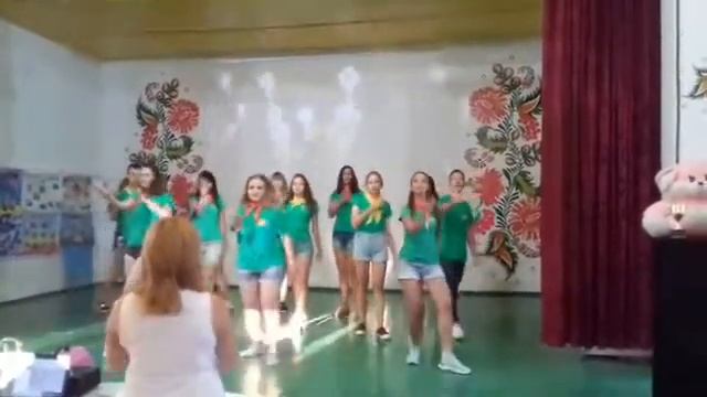 Любимый вожатский танец в ДОЛ Романтик смотреть онлайн