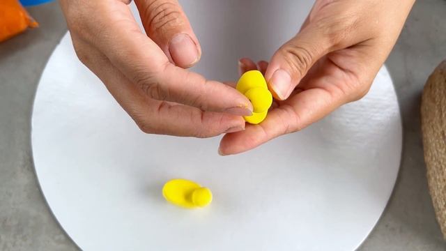 Fun and super cute, turn used plastic into decorative plant pots смотреть онлайн