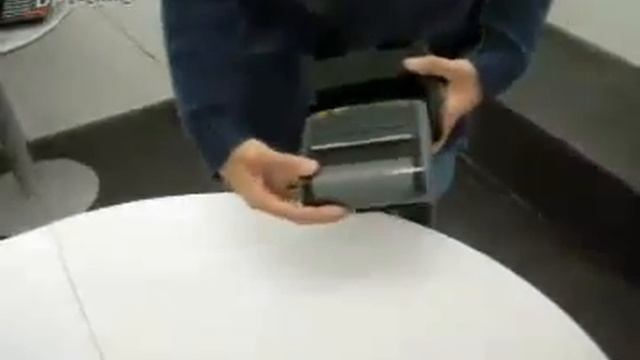 Colocar capa na impressora DPU-S445 - Put the case in DPU-S445 printer смотреть онлайн