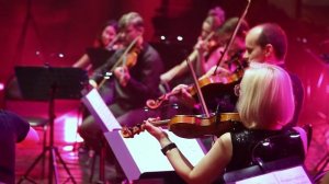 🎸🎵 Kashmir - Led Zeppelin | Universe Orchestra | Concert Symphonic Rock Hits