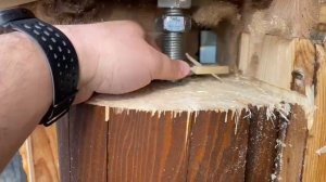 Подрезка и переделка усадочного зазора в эркере