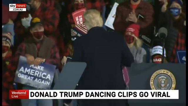 Трамп Зажёг!!! Трамп Танцует!!! Trump is dancing! смотреть онлайн