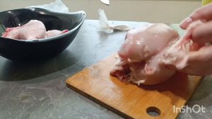 Самодельный финский нож в работе