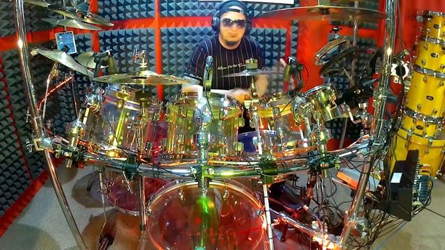 Bruno Mars / Locked Out of Heaven - Drum Cover смотреть онлайн