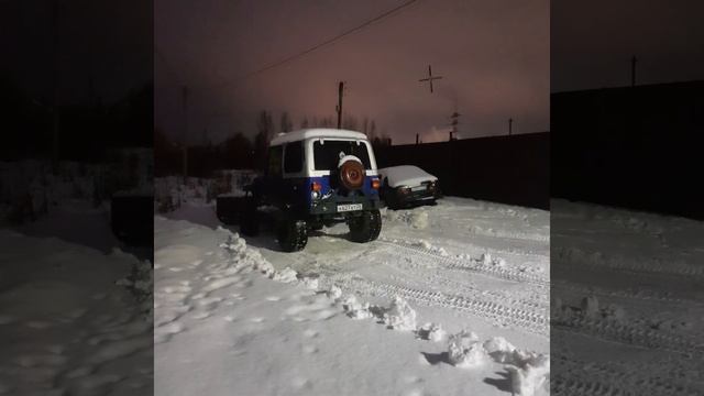 Wrangler Джип 4×4 снегоуборочная техника #чистимснег #снегоуборщик #wrangler #внедорожник смотреть онлайн