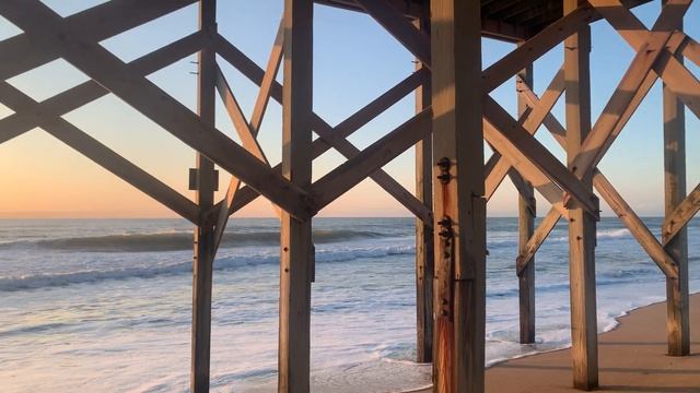 Neptune's Rage Beneath a Defiant House in the Sea смотреть онлайн