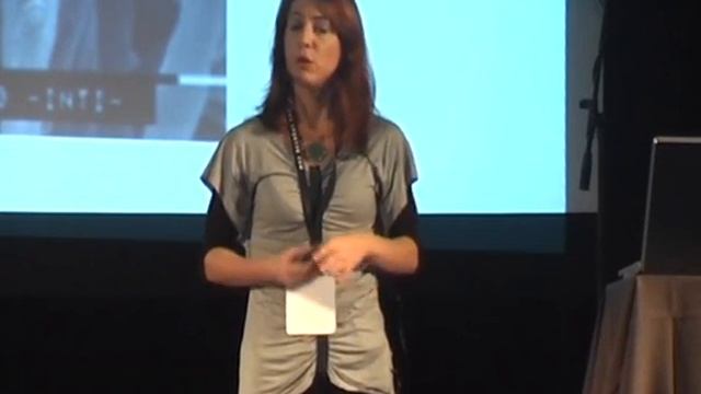 TEDxRosario - Julieta Gayoso - Las innovaciones textiles del futuro смотреть онлайн
