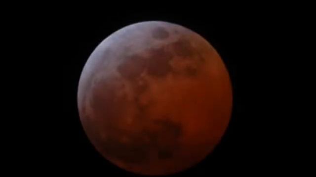Eclipse Total de Luna - Total Eclipse of Moon смотреть онлайн