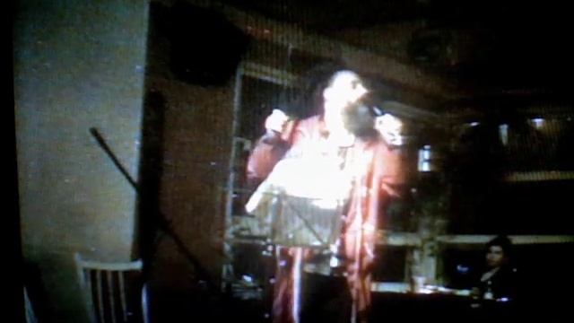 Kari Kosmos: Avaruusäidin bändissä смотреть онлайн