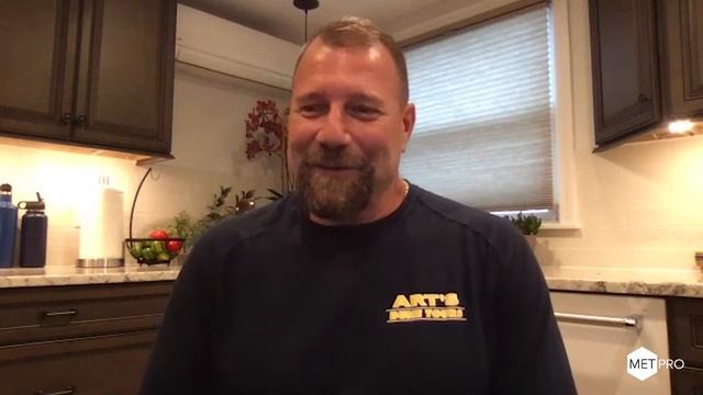 Losing Weight and Feeling Great! - Rob's MetPro Story смотреть онлайн