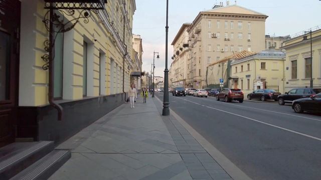 Exploring Moscow: A Beautiful Autumn Bicycle Ride смотреть онлайн