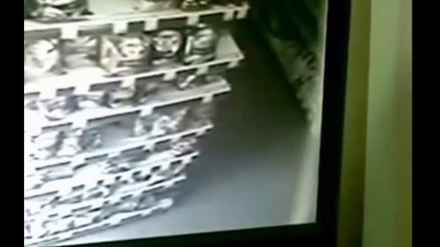 НЕОБЪЯСНИМЫЕ ЯВЛЕНИЯ, ПОПАВШИЕ В ОБЪЕКТИВ [ч4] смотреть онлайн