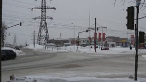 Тест объектива Yongnuo YN 35mm f2: обратите внимание на фокусировку во время эксплуатации