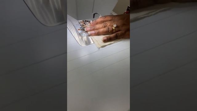 BERNINA 5 Minute Feet with Patchwork Feet at Artistic Artifacts смотреть онлайн