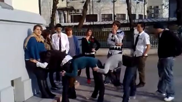 lapte Girl Lift and Carry смотреть онлайн