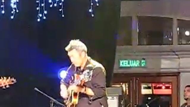 01 John Kaizan Neptune's Steps In Time performed in Miri Int'l Jazz Fest 2009 смотреть онлайн