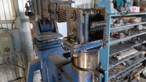 ⚒️САМОДЕЛЬНЫЙ КУЗНЕЧНЫЙ МОЛОТ, РЕССОРНЫЙ.СОЕДИНЕНИЕ РЕССОРЫ С ПАДАЮЩЕЙ ЧАСТЬЮ. #молот #своимируками