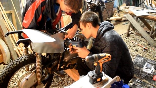 КаЛхозник 2 | иж кросс эндуро стунт ? смотреть онлайн